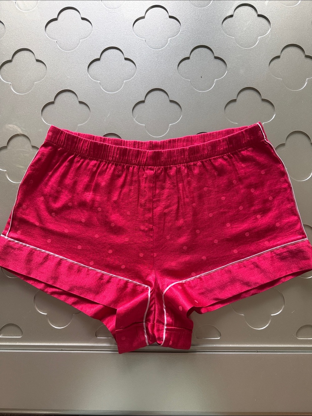 VICTORIA’S SECRET Red Polka Dot Satin Sleep Shorts Pajama Lounge Shorts Medium